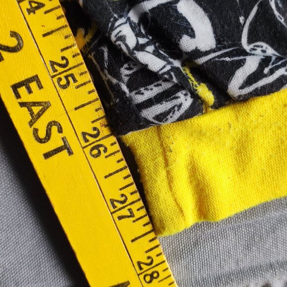 Batman pyjama pants boys size XL (16) black and yellow with graphic design - Picture 8 of 9